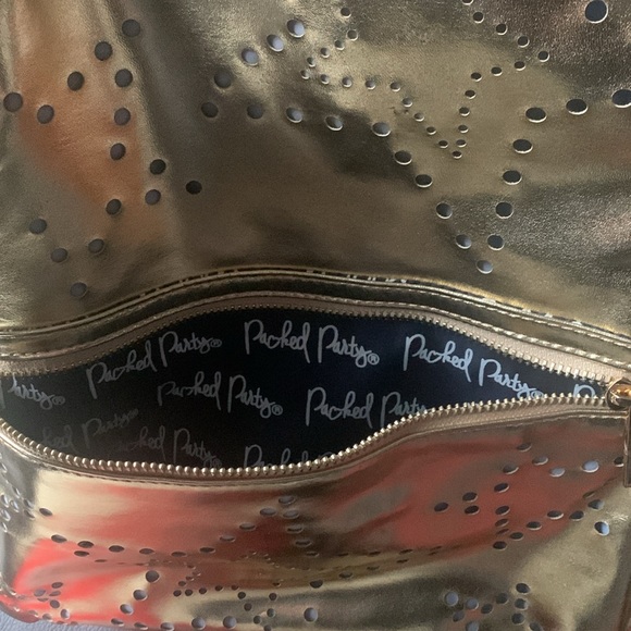 NEW PACKED PARTY oh my stars backpack in gold - Picture 5 of 7